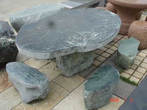 蛇紋岩石桌椅